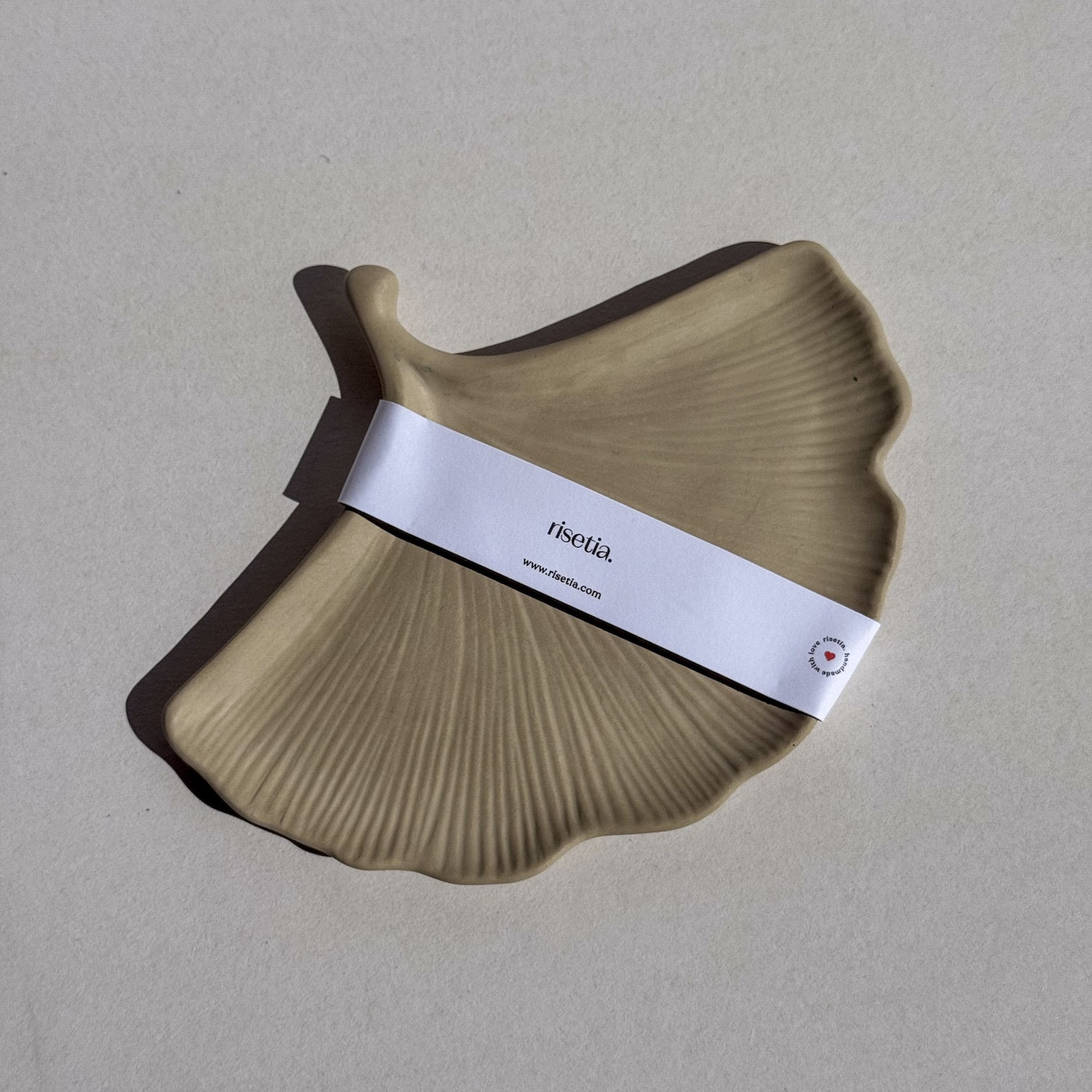 Tray Feather