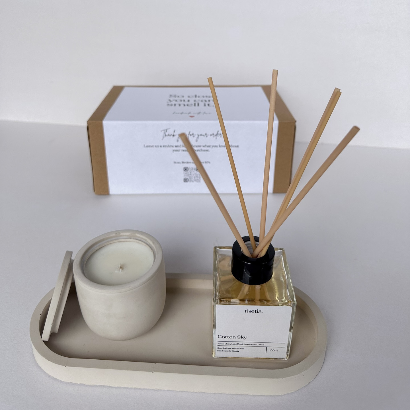 Amber Gift Box